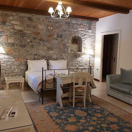 Porto Vitilo Boutique Hotel Karavostásion Dış mekan fotoğraf